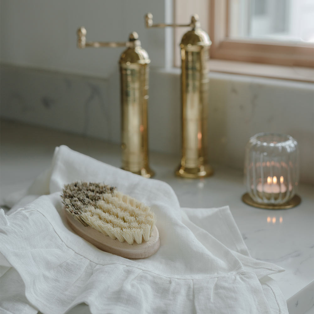 Ruffle Linen Tea Towel