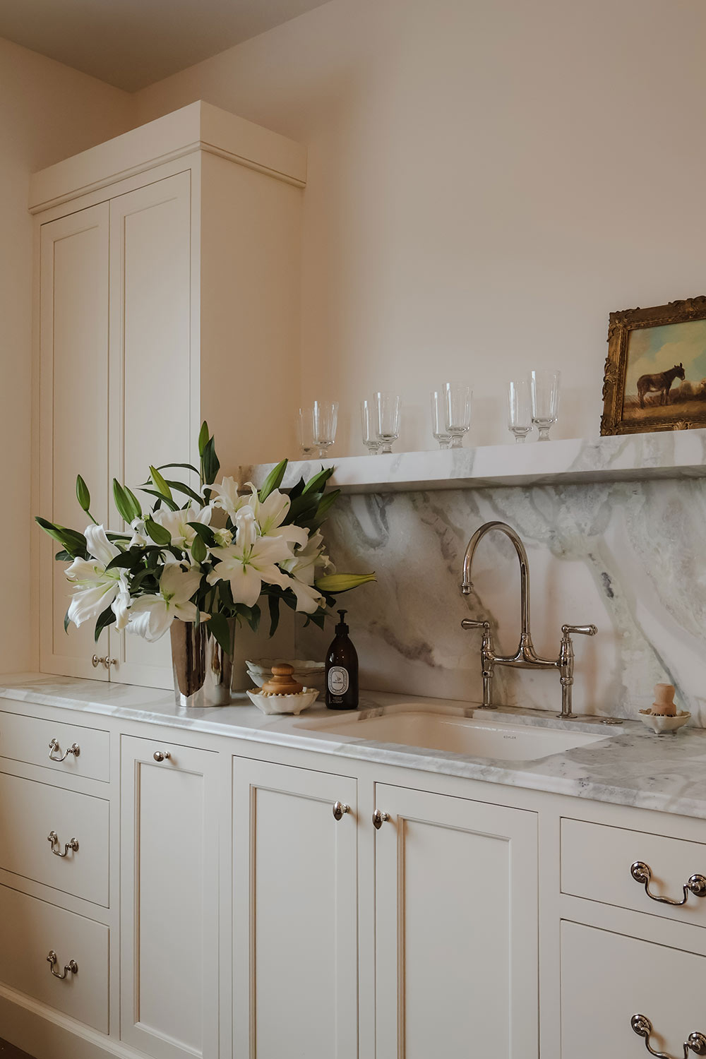 Pan & Scrub Brush with Knob