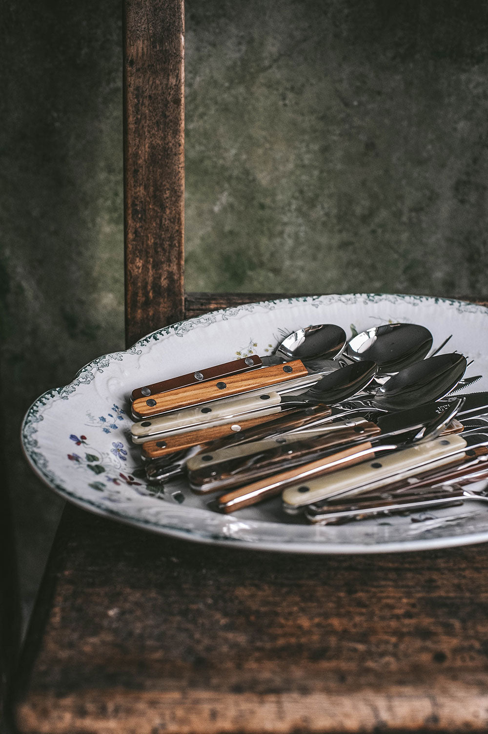 Chocolate Flatware Set